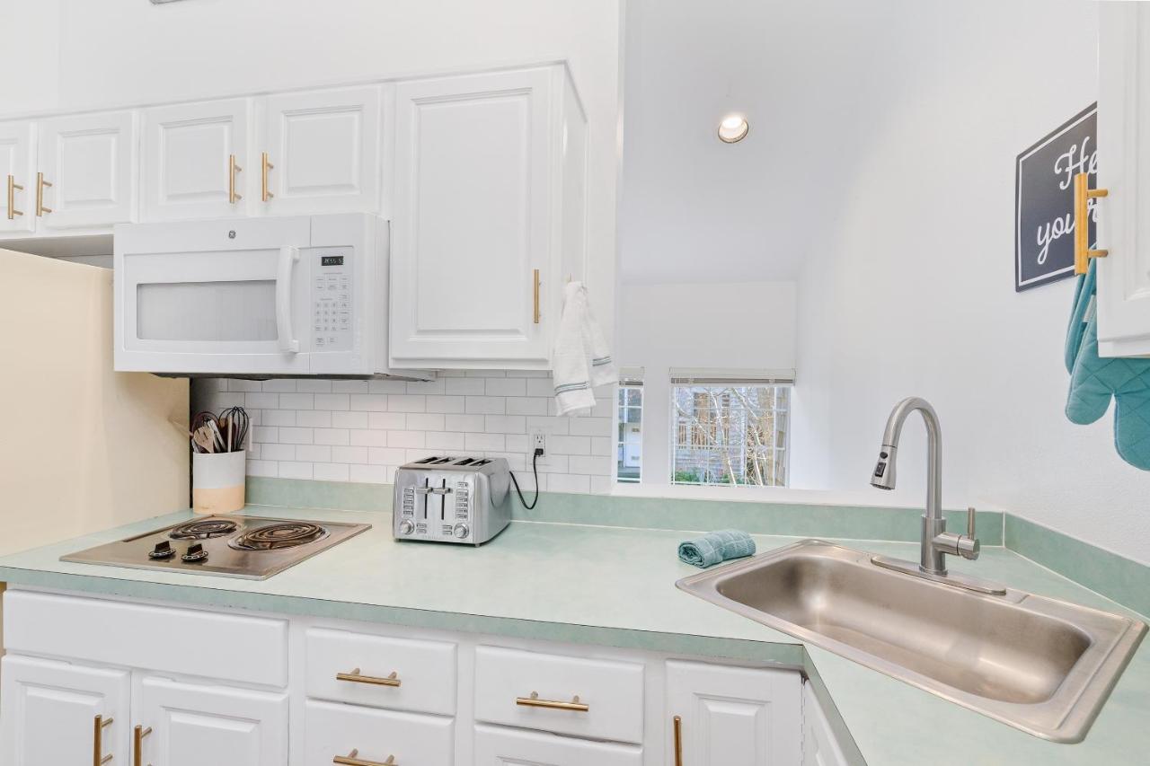 Cannon Beach Vibes, Steps To The Beach,Wifi,3 Full Bedroom En Suites With 3 Fireplaces,Near Downtown Екстериор снимка