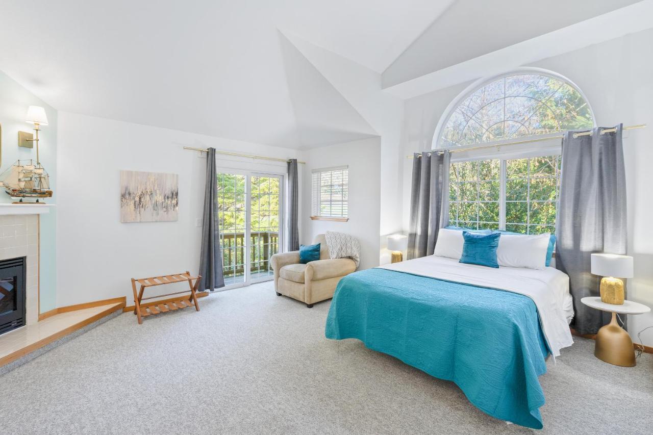 Cannon Beach Vibes, Steps To The Beach,Wifi,3 Full Bedroom En Suites With 3 Fireplaces,Near Downtown Екстериор снимка